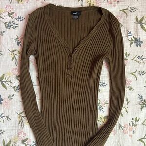 Rue21 Green Ribbed Knit Top